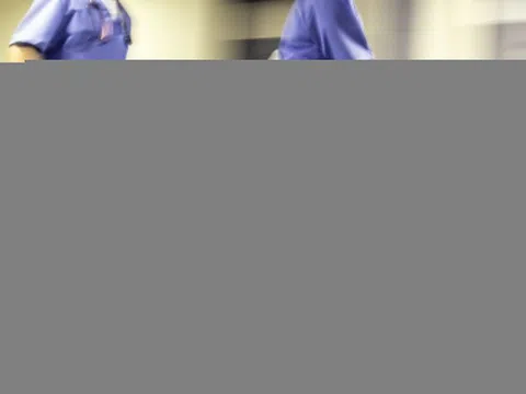 Người đàn ông gánh hậu quả ở tuổi 35 vì một thói quen độc hại