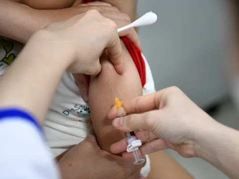Các loại vaccine tiêm nhắc cho trẻ 4-6 tuổi