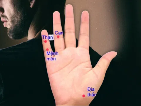 Xoa ngón tay hỗ trợ trị rối loạn cương dương cho quý ông