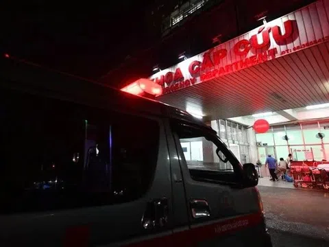 Ghép bàn tay vào chân, chờ ngày nối lại cho bệnh nhân ở TP.HCM