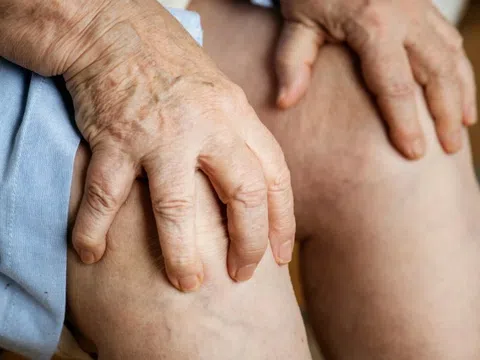 Sau bữa nhậu với món khoái khẩu, người đàn ông đi cấp cứu