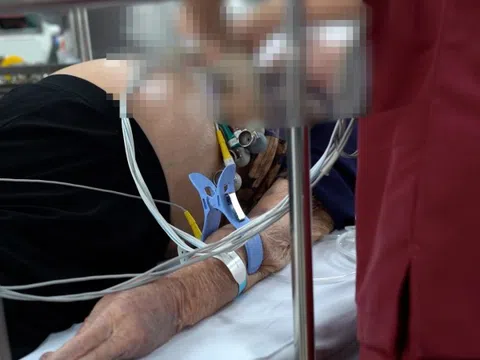 Bác sĩ Chợ Rẫy ứng cứu hai ca đột quỵ tại Phú Quốc