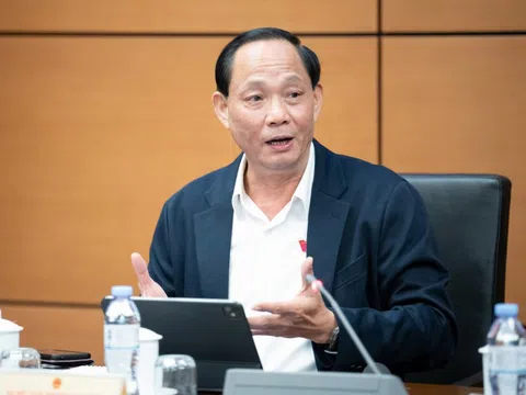 ĐBQH quyết tâm tìm ra cách khuyến khích người dân sinh con