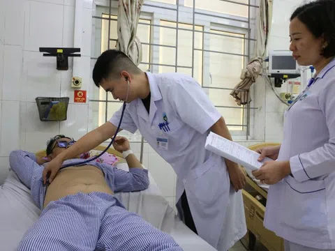 Người đàn ông ngừng tim 30 phút được cứu sống ngoạn mục