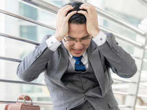 Cách nhận biết cơn đau đầu nguy hiểm, cần cấp cứu ngay