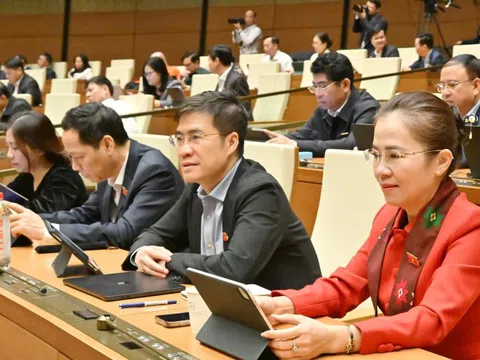 Cấm kinh doanh thuốc lá điện tử, thuốc lá nung nóng, giảm 38 ngành đầu tư có điều kiện