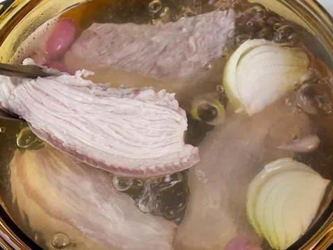 Cách luộc thịt ngon: Không cho những loại gia vị này vào nước luộc