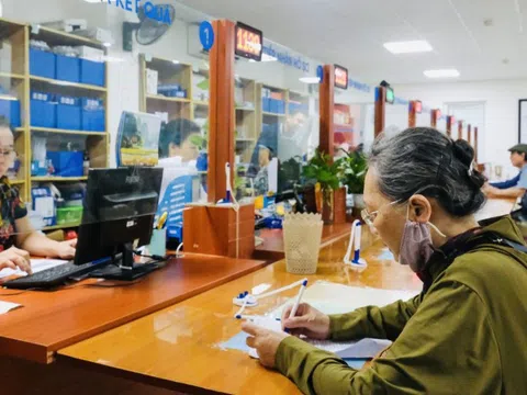 Người dân bị thu thêm phí ngoài quy định, Bảo hiểm xã hội TP.HCM lên tiếng