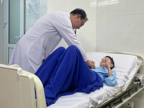 Cô gái ở TP.HCM bị bệnh hiếm, chưa đến 0,3% dân số mắc