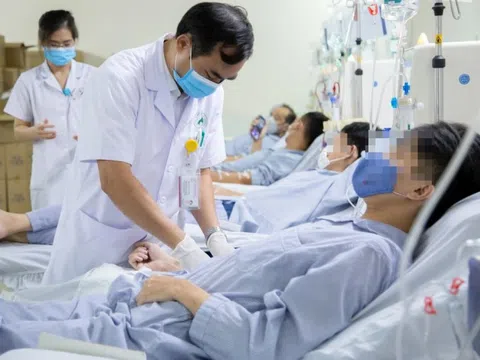 Lạm dụng cà phê, nước tăng lực chạy deadline tăng nguy cơ suy thận ở người trẻ