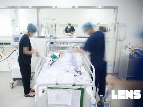 'Người gác cửa' đấu trí với bóng ma virus và vi khuẩn