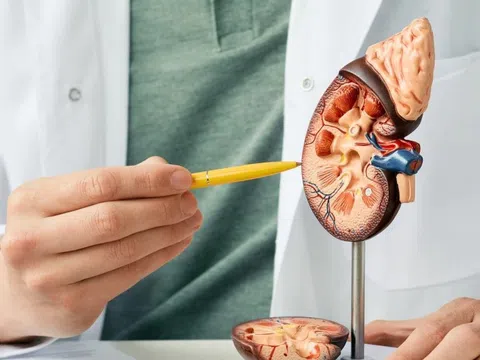 Dấu hiệu dễ thấy khi thận suy giảm chức năng, không nên bỏ qua