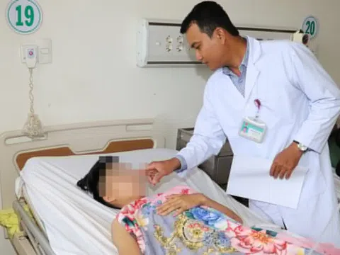 Thiếu niên 17 tuổi ở TP.HCM bị đâm thấu ngực