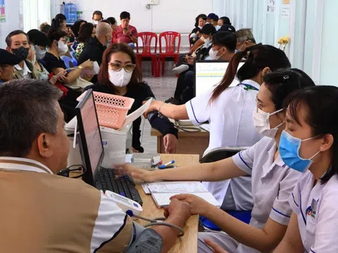 Làm gì để người bệnh chọn trạm y tế?