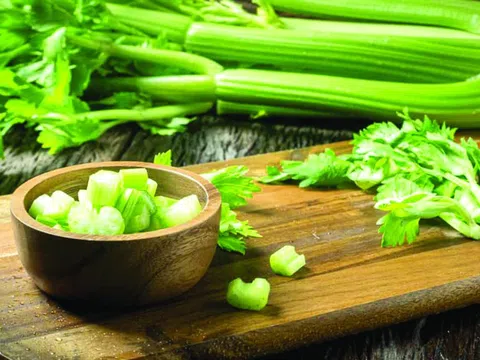 Các loại rau nào giàu canxi?