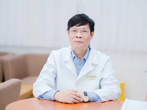 Vị bác sĩ 40 năm ‘chọn việc khó’ để bệnh nhân ung thư sống lâu hơn