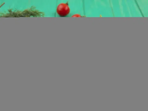 Cà chua ngon nhưng không dùng chung với 3 thực phẩm này