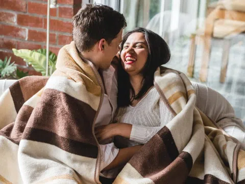 5 cách an toàn khi quan hệ tình dục trong thời tiết lạnh