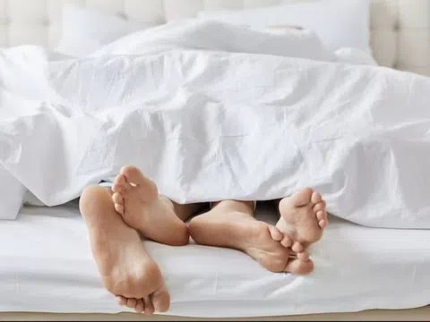 Mất kẽm khi yêu, nghe theo 'bác sĩ mạng' là... bán mạng