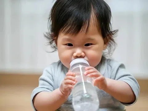 Thời điểm quyết định chiều cao và trí thông minh của trẻ