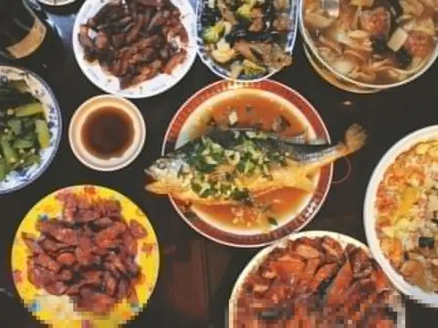 Quy tắc ăn cá để 'tiền vào như nước' trong ngày Tết