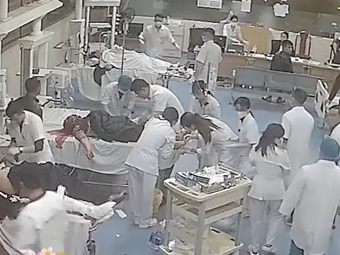 Vụ ném mìn ở Thanh Hóa: 10 nạn nhân bị găm đầy mảnh kim khí