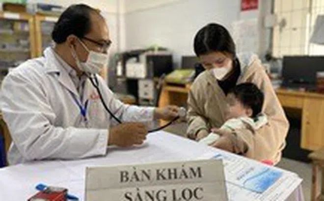 TP.HCM nhận 13.000 liều vắc xin 5 trong 1, sẵn sàng tiêm cho trẻ