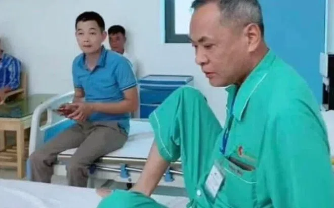 Bố vợ nằm viện, 7 chàng rể luân phiên vào chăm