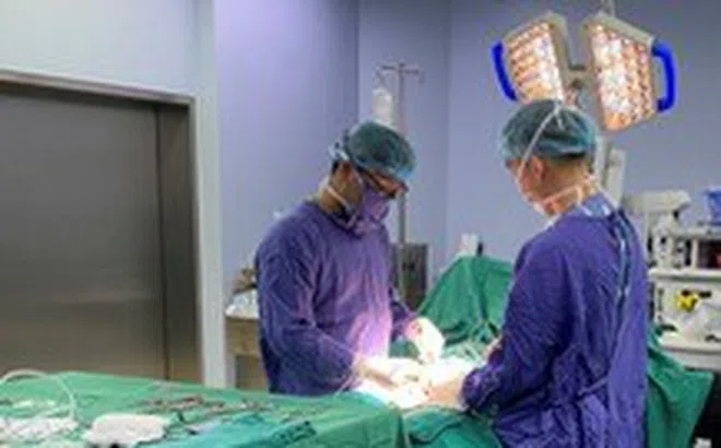 Sưng đau 'cậu nhỏ', cẩn thận lao mào tinh hoàn phá hệ sinh sản