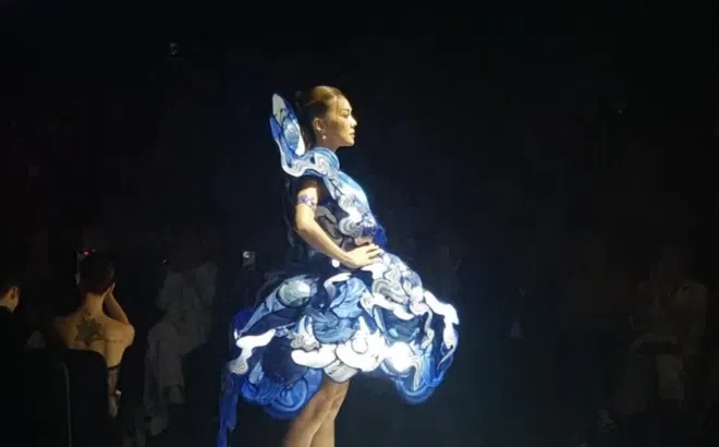 Thanh Hằng: 'Tôi giữ sự máu lửa suốt 20 năm'