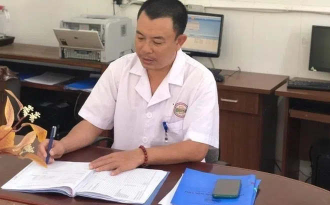 Bộ trưởng Y tế gửi thư khen bác sĩ đuổi theo xe máy cứu người