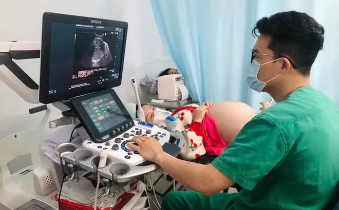 Tại sao phụ nữ mang thai nên tiêm phòng cúm?