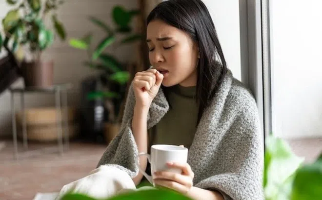 Số ca bệnh hô hấp tăng cao những tháng cuối năm