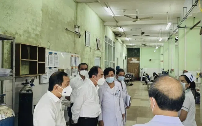 Sở Y tế TP.HCM yêu cầu Bệnh viện Phạm Ngọc Thạch xử lý quá tải