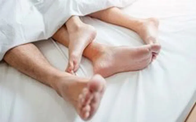 Quý ông 'chưa đi đến chợ đã tiêu hết tiền', làm cách nào lấy lại bản lĩnh phòng the?