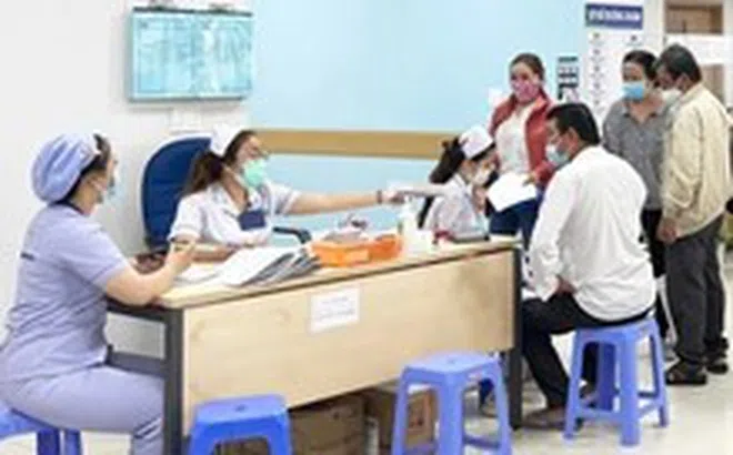 Khó đạt chuẩn quốc tế khi người bệnh còn phải tự mua thiết bị, vật tư y tế