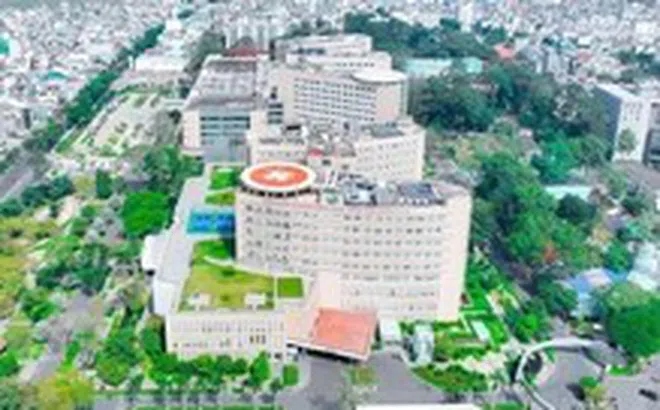Bệnh viện đầu tiên của cả nước có 2 bãi đáp trực thăng