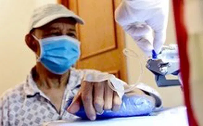 Chụp chiếu tràn lan, chẩn đoán hay trục lợi? - Kỳ 2: Lạm dụng xét nghiệm, dân tốn kém quá nhiều