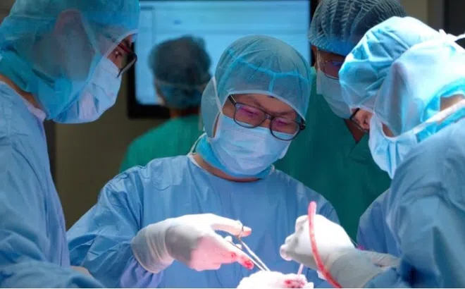 Nữ võ sư phát hiện u não to như quả cam từ cơn đau đầu nhẹ