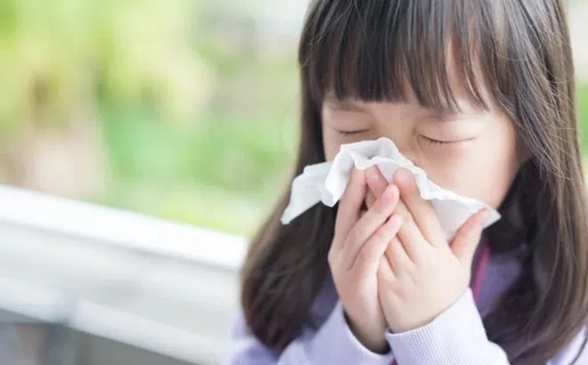 Bệnh hô hấp ở trẻ em gia tăng do nắng nóng kéo dài