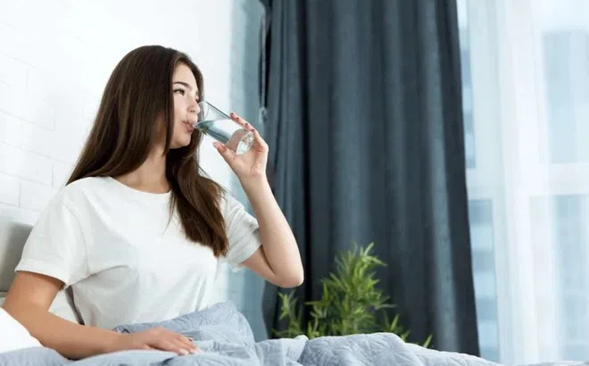 Thói quen buổi sáng giúp ruột khỏe, cơ thể nhẹ nhõm cả ngày