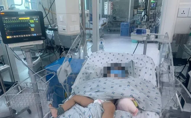 Ngã úp mặt vào xô nước, bé gái ở Tây Ninh nguy kịch