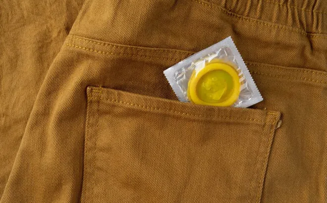 Bao cao su nữ so với bao cao su nam: Ưu và nhược điểm