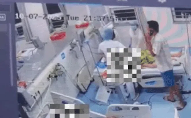 Cảnh người đàn ông tát liên tục vào đầu nữ điều dưỡng ở TP.HCM