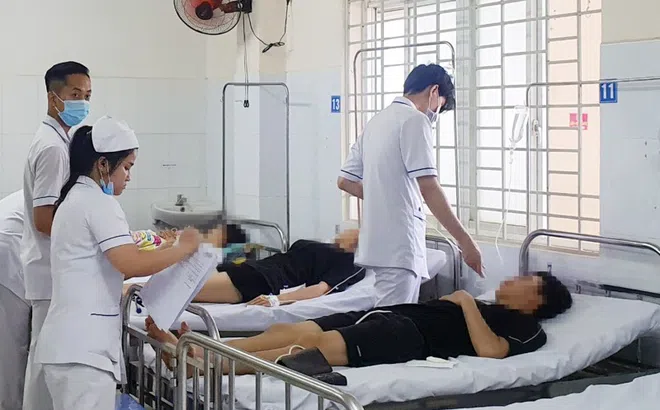 Tin tức sáng 9-11: Vụ ngộ độc sau khi ăn bánh mì có 1 ca nặng, 1 thai phụ nguy cơ sinh non