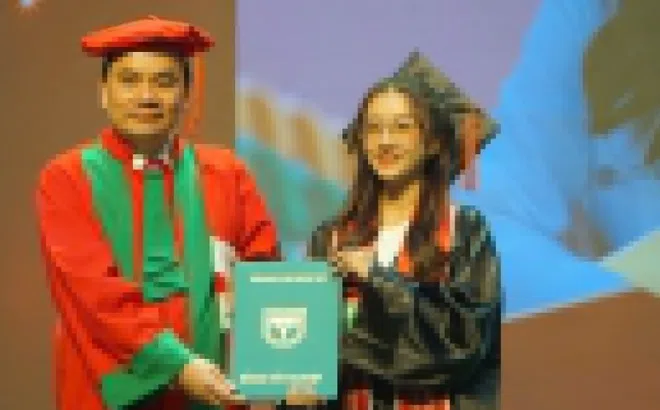 Lời dặn của chủ tịch hội đồng trường y Phạm Ngọc Thạch gửi tân bác sĩ