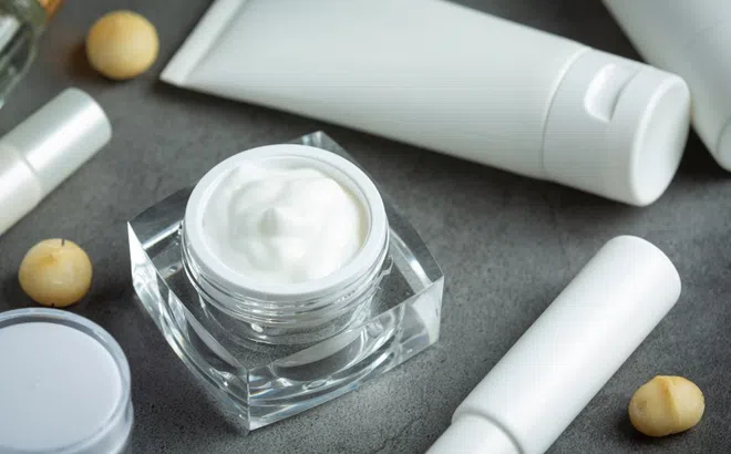 Thu hồi, tiêu hủy toàn quốc một loại mỹ phẩm chứa chất cấm