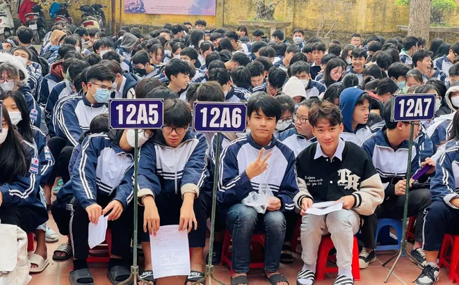 Trường Đại học Chu Văn An: Tiếp tục tư vấn, định hướng nghề nghiệp cho học sinh lớp 12